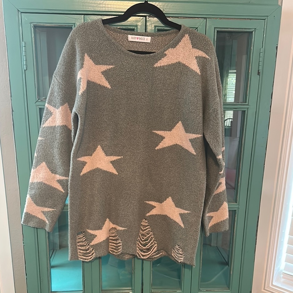 Buddy Basics Distressed Star Sweater